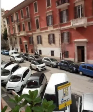 Lägenhet Lovely Accogliente Tra Policlinico E Piazza Bologna Rom